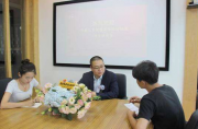 爆料：男女主角总迟到 《变形金刚2》遭韩国媒体抵制——